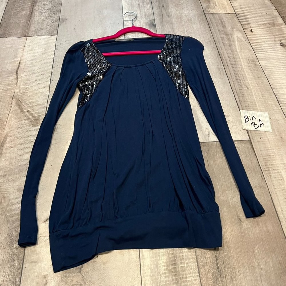 5/$20 Navy Blue Sparkle Going out top